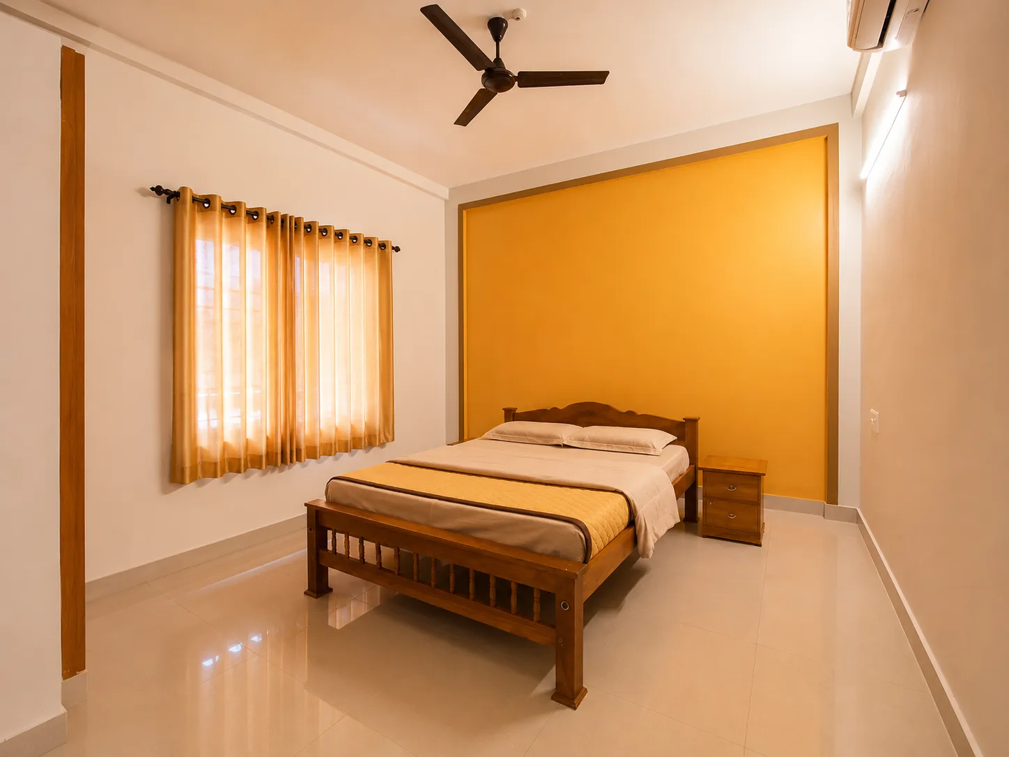 Standard Single Room (306A) - Main View